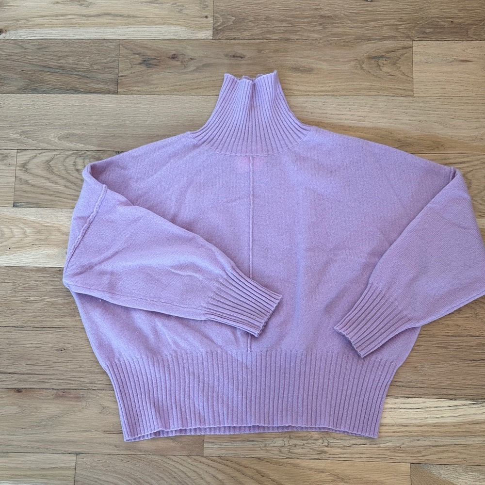 Crush Lavender Turtleneck Women's Cashmere Sweater